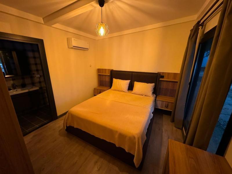 Otelox Ayas Beach Bungalov Erdemli Eksteriør billede